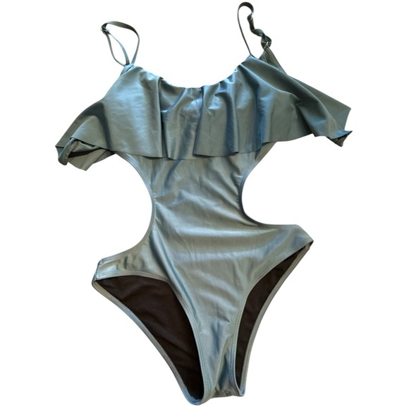 Stylish Blue Ruffle Swimsuit - Picture 3 of 6